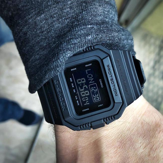 Casio DW-D5500BB-1ER