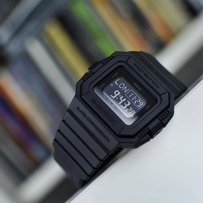 Casio DW-D5500BB-1ER