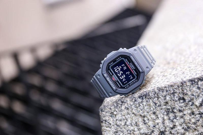 Casio DW-5610SU-8E