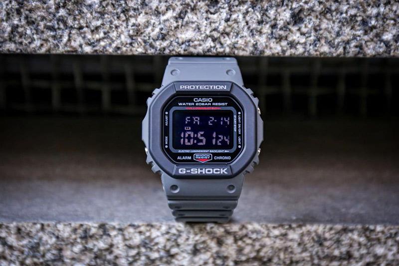 Casio DW-5610SU-8E