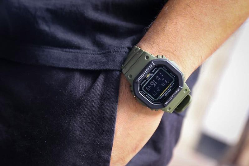 Casio DW-5610SU-3E