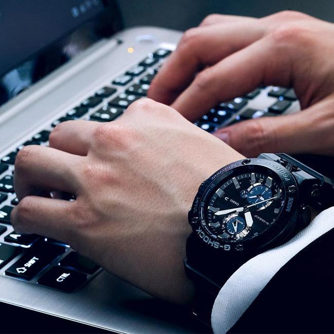 Casio GWR-B1000-1AER