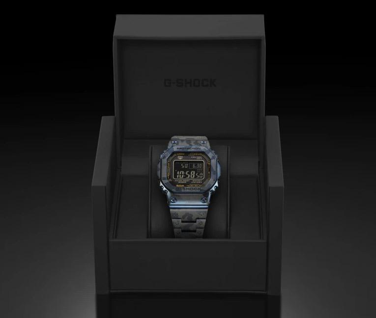 Casio GMW-B5000TCF-2E