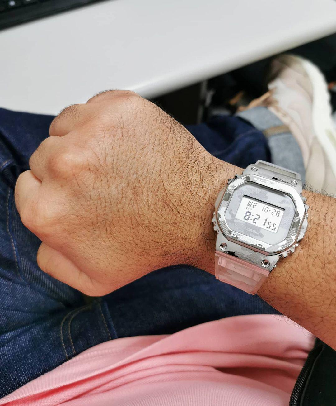 Casio GM-5600SCM-1E