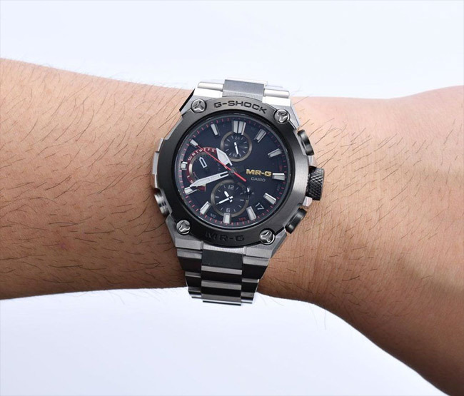 Casio MRG-B1000D-1A