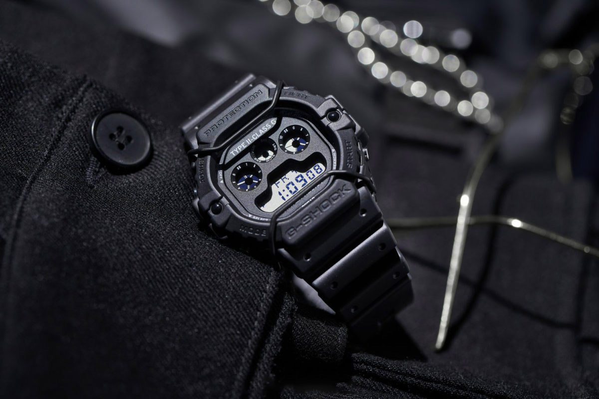 Casio DW-5900NH-1D