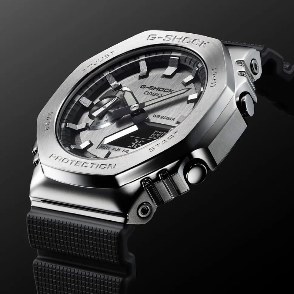 Casio GM-2100-1AER
