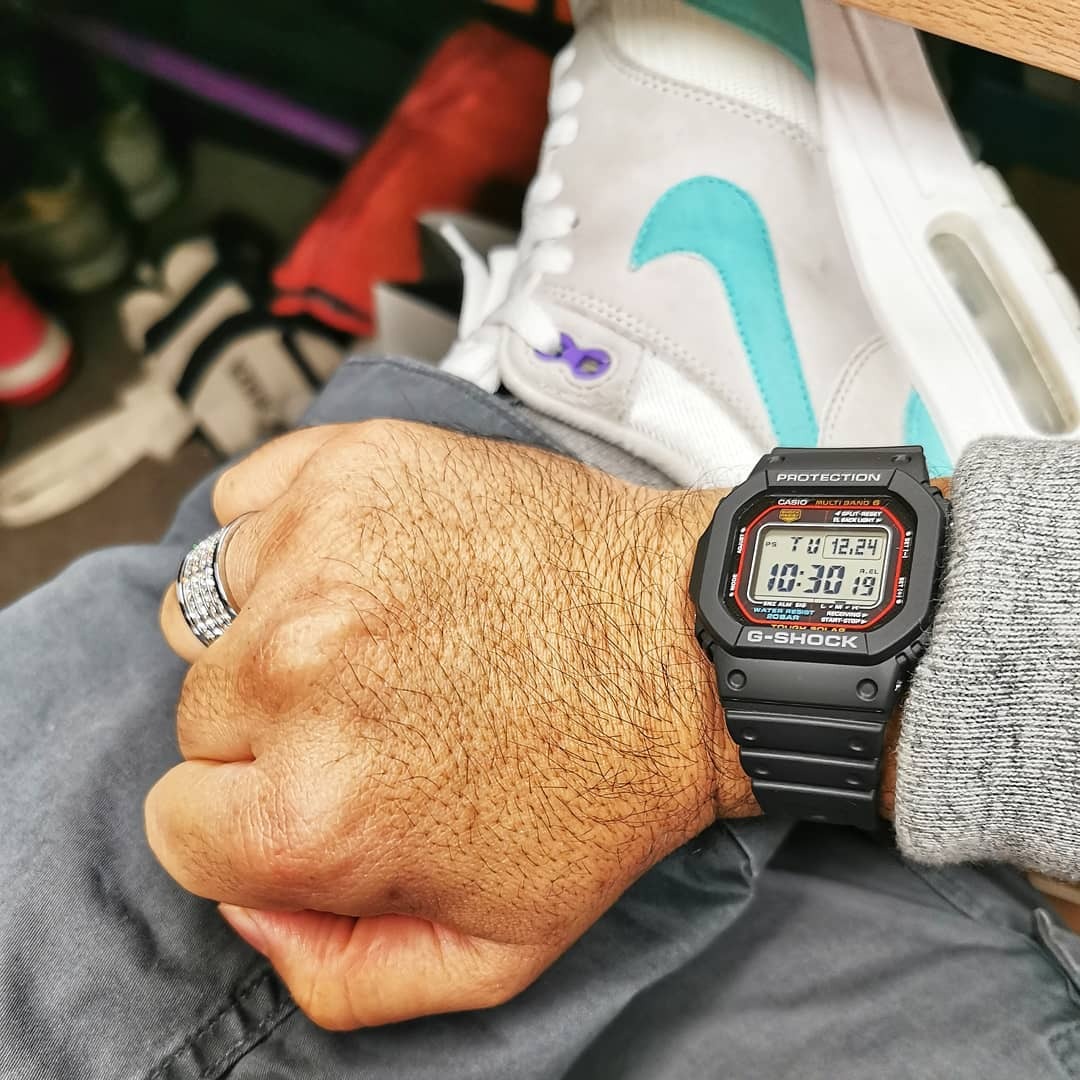 Casio GW-M5610U-1ER