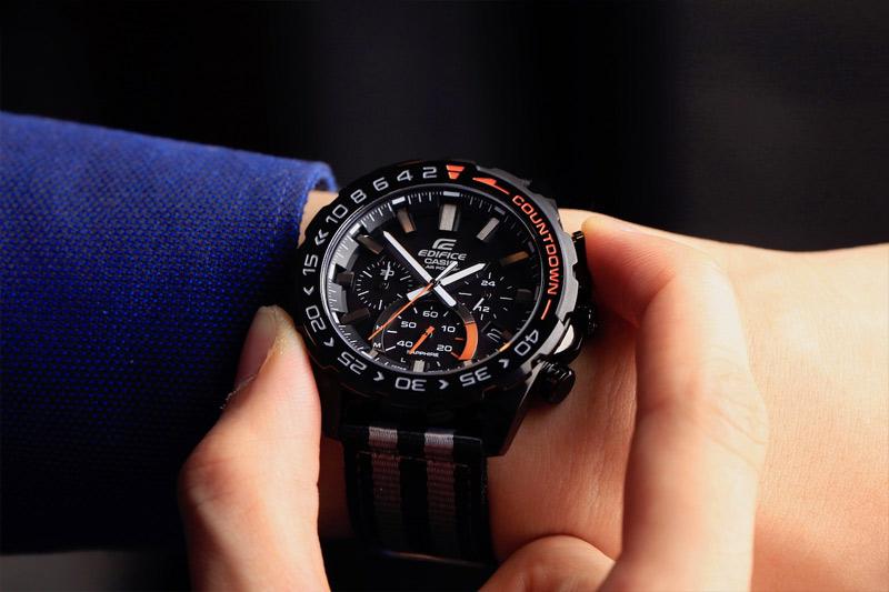 Casio EFS-S550BL-1AVUEF