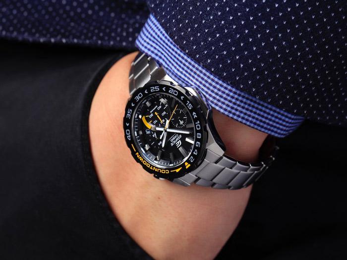 Casio EFS-S550DB-1AVUEF