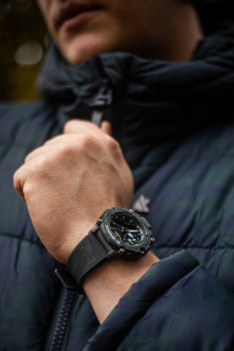 Casio GA-2200MFR-3A