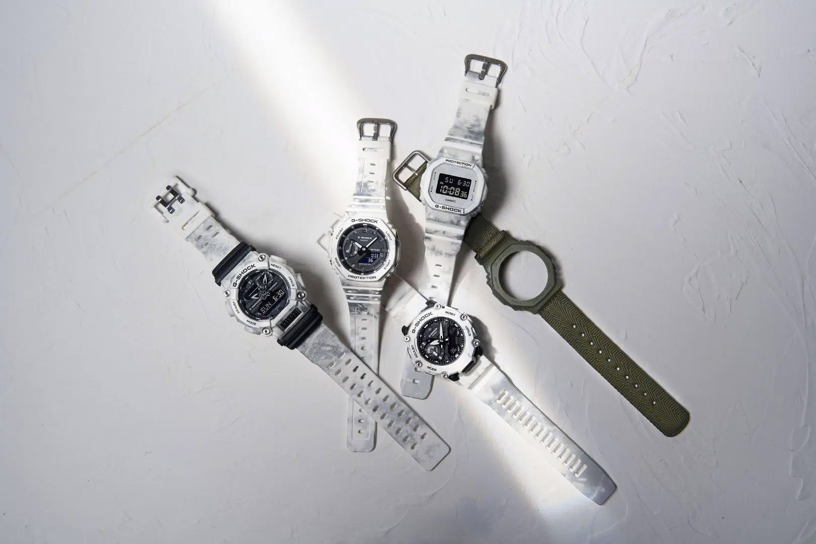 Casio GA-900GC-7A