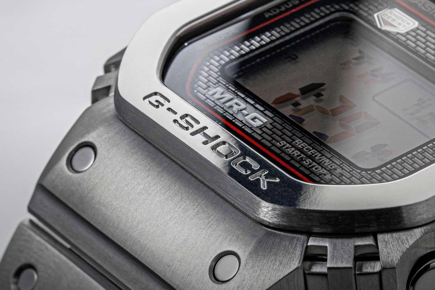 Casio MRG-B5000D-1E