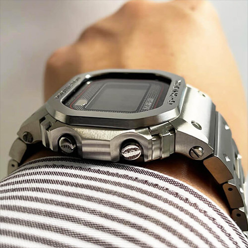 Casio MRG-B5000D-1E