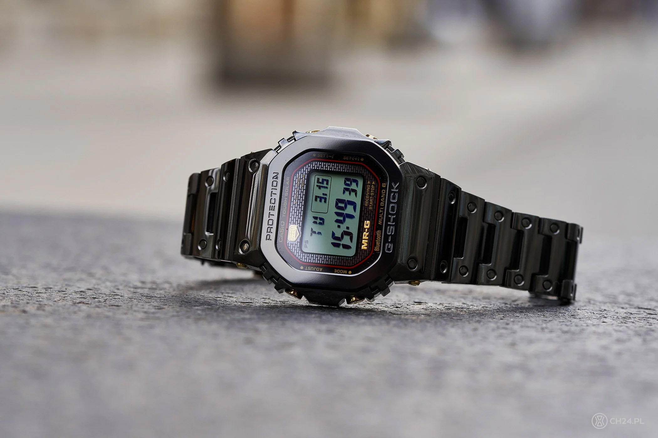 Casio MRG-B5000B-1E