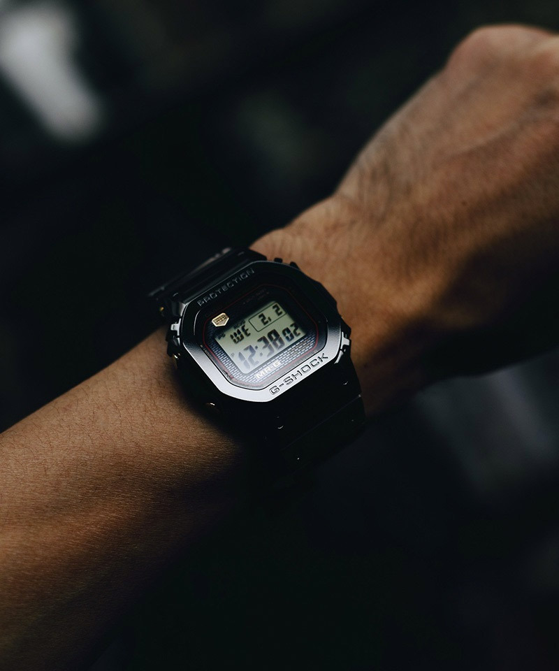 Casio MRG-B5000B-1E