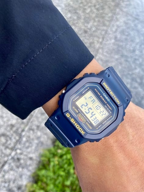 Casio DW-5600RB-2E
