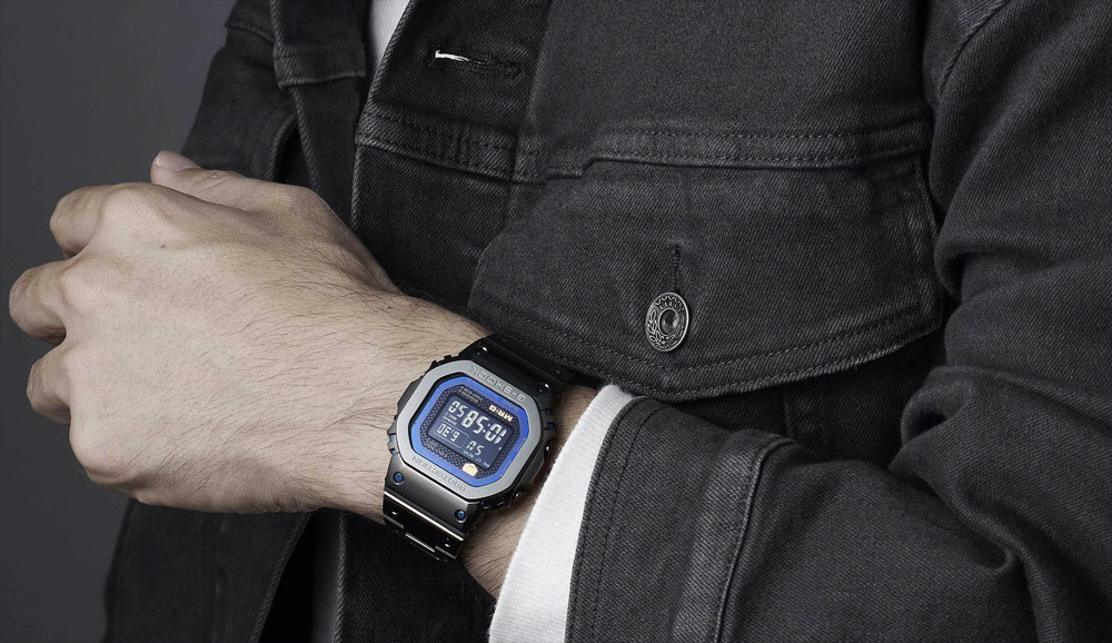 Casio MRG-B5000BA-1D