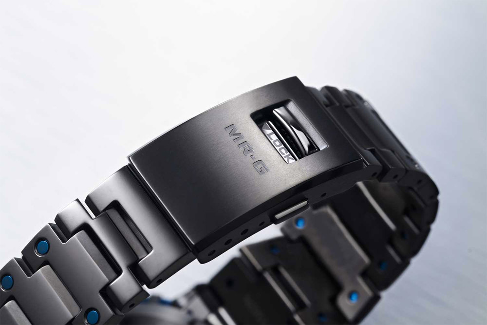 Casio MRG-B5000BA-1D