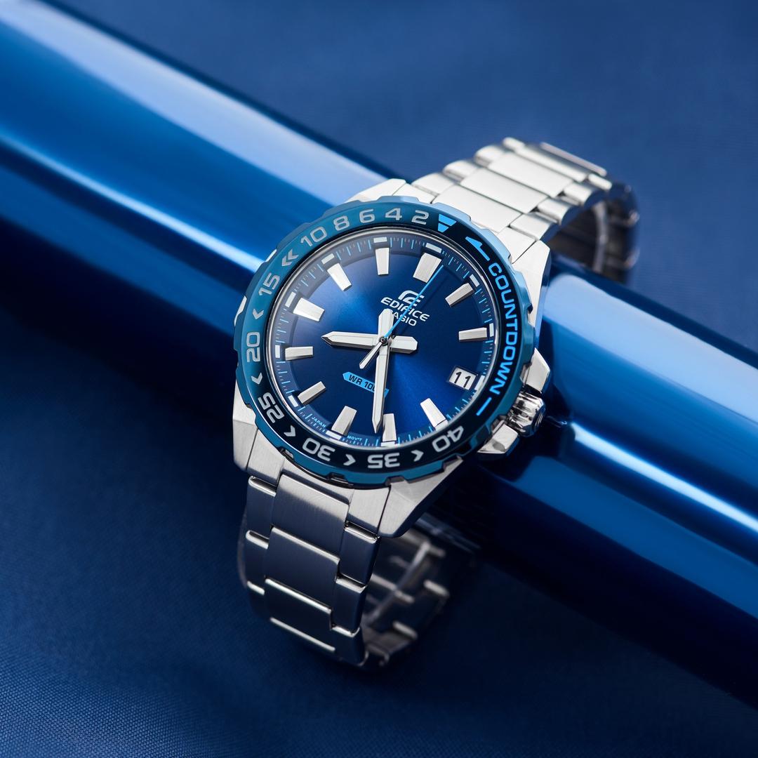 Casio EFV-120DB-2AVUEF
