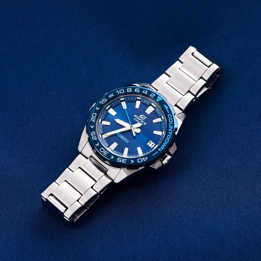 Casio EFV-120DB-2AVUEF