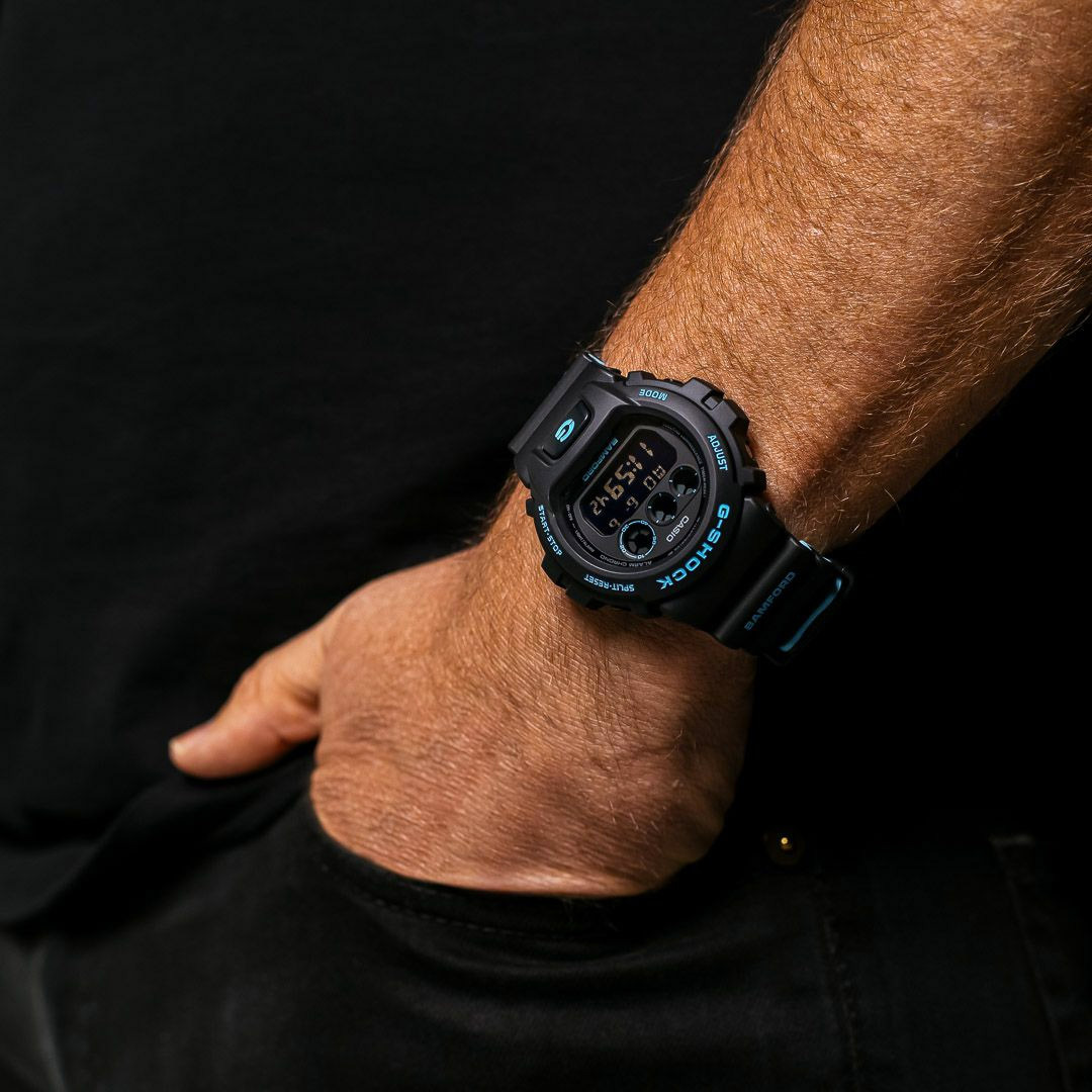 Casio DW-6900BWD-1E