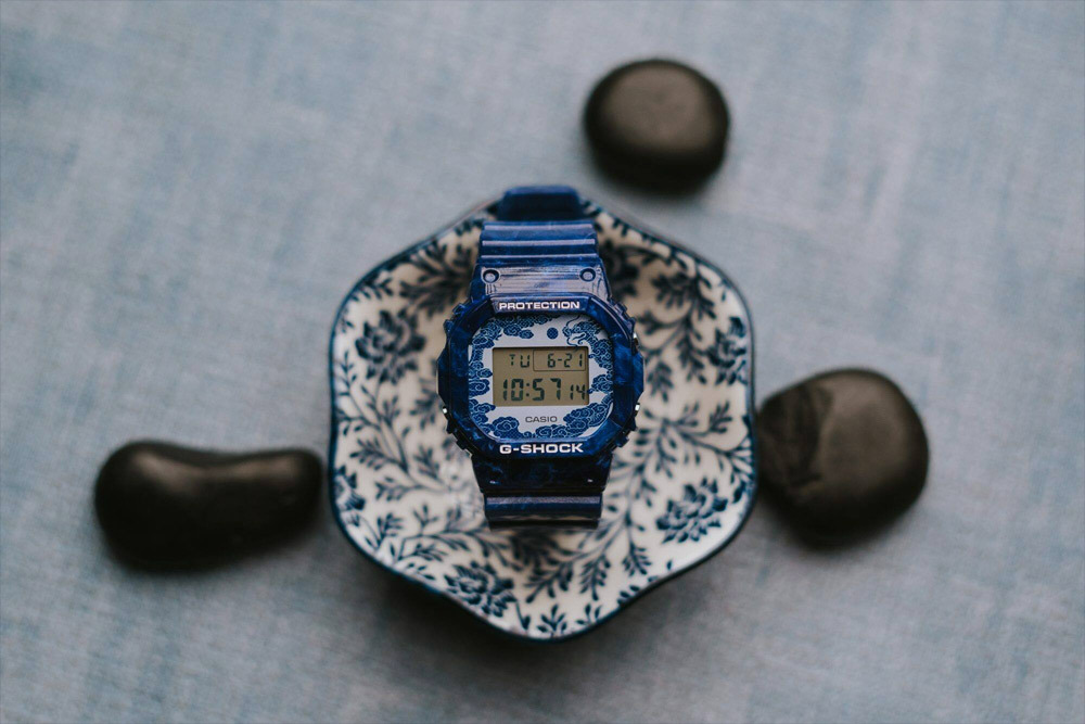 Casio DW-5600BWP-2E
