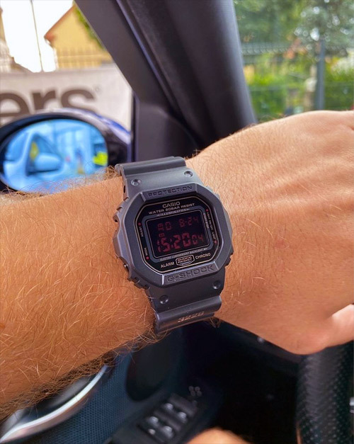 Casio DW-5600MS-1E