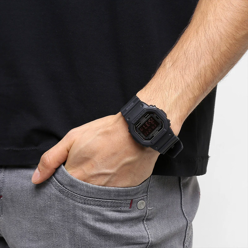 Casio DW-5600MS-1E