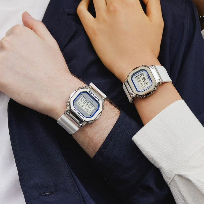 Casio GM-5600LC-7E