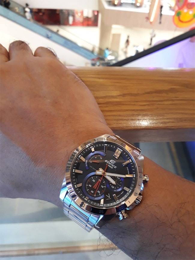 Casio EFR-573D-2AVUEF
