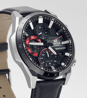 Casio EFS-S620BL-1AVUEF
