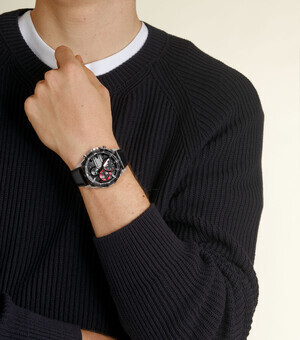 Casio EFS-S620BL-1AVUEF