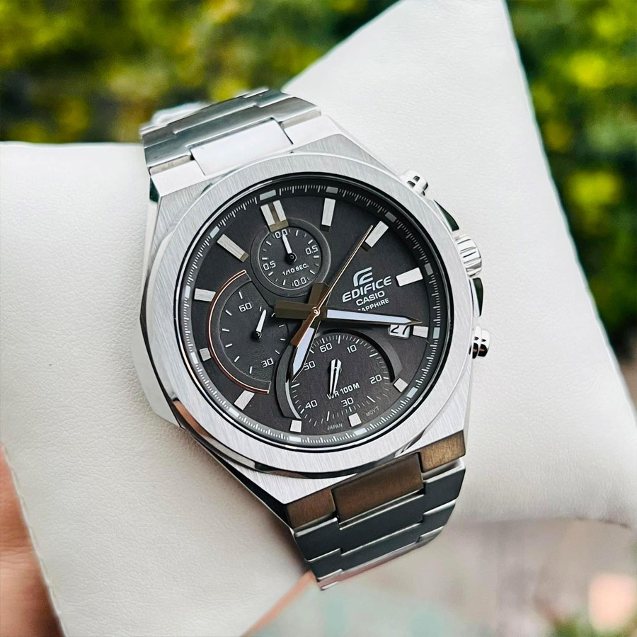 Casio EFB-700D-8AVUEF