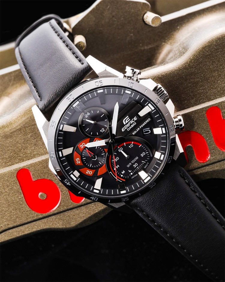 Casio EQS-940BL-1A