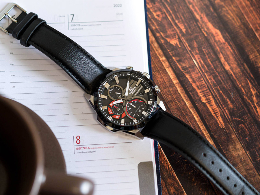 Casio EQS-940BL-1A