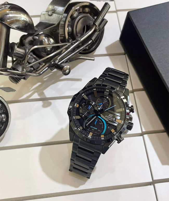 Casio EQS-940DC-1B