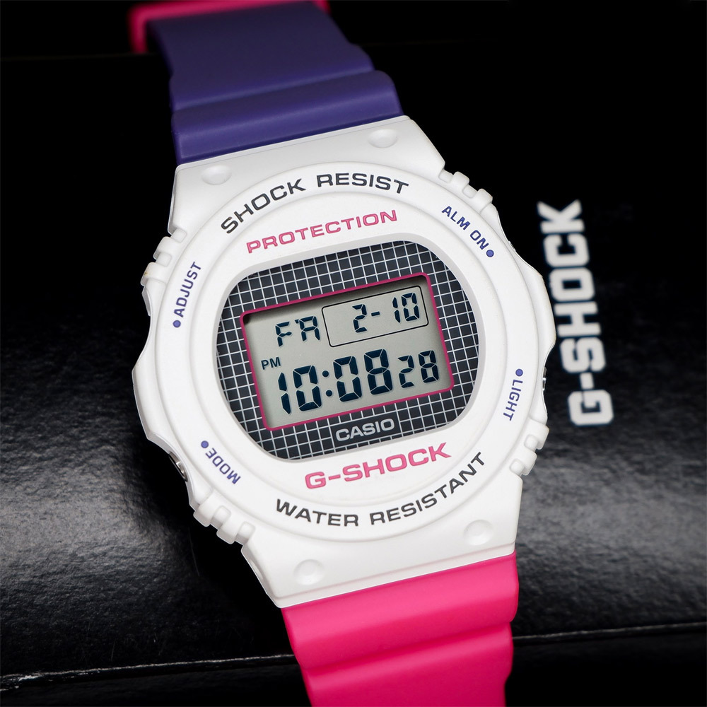 Casio DW-5700THB-7E