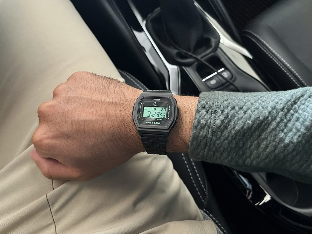 Casio A1000RCB-1E