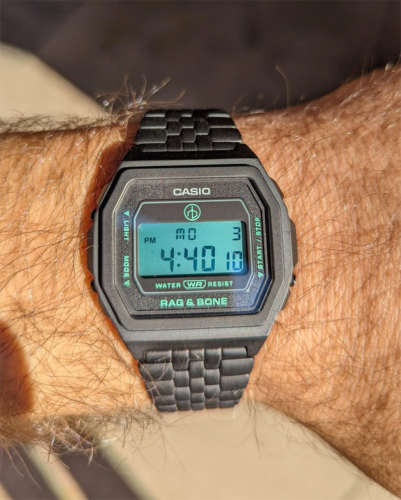 Casio A1000RCB-1E