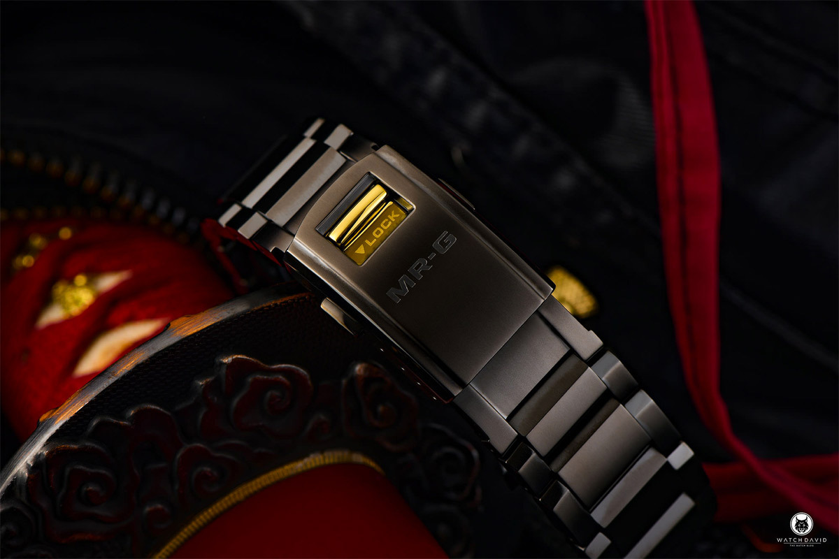 Casio MRG-B2000B-1A4DR