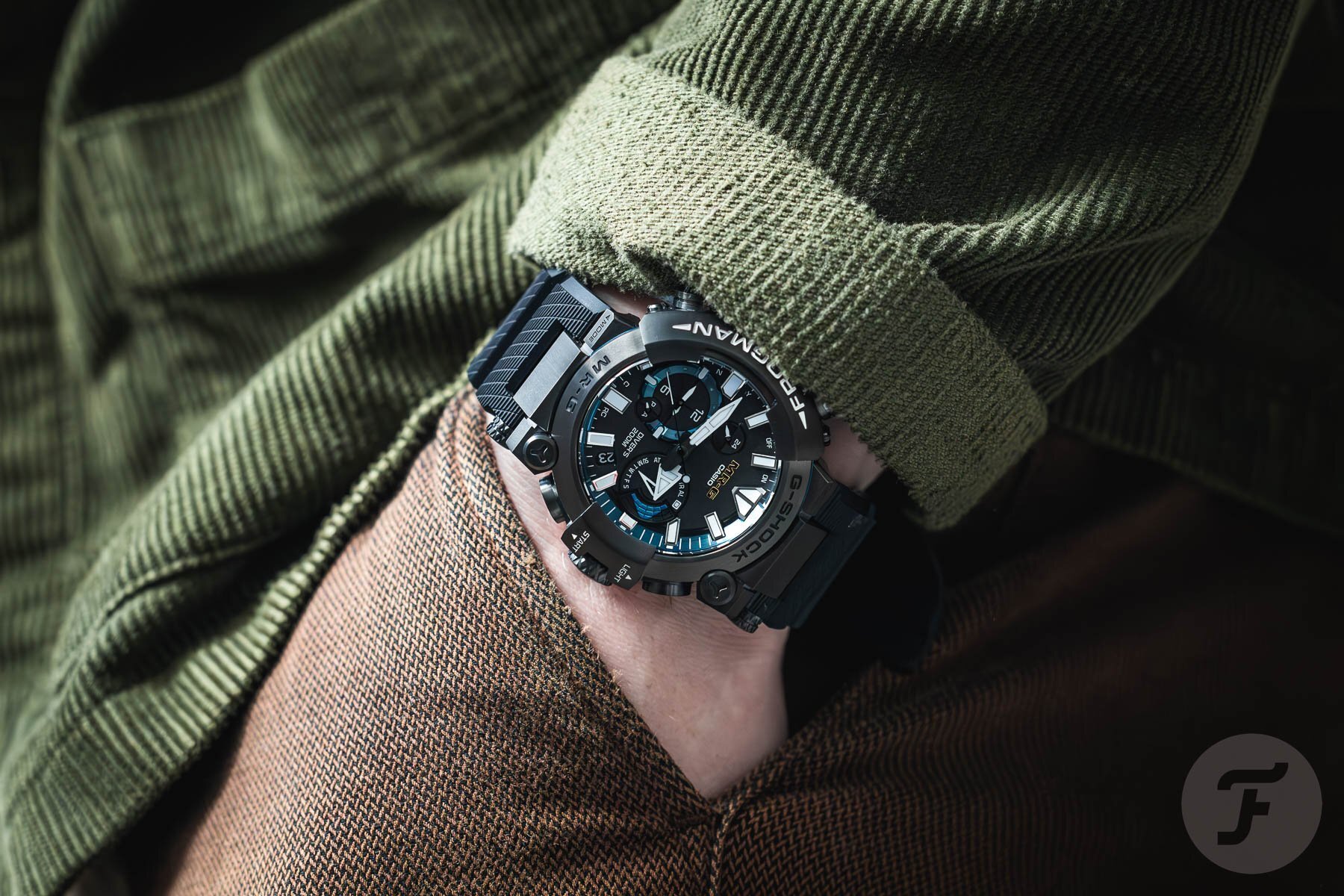 Casio MRG-BF1000R -1A