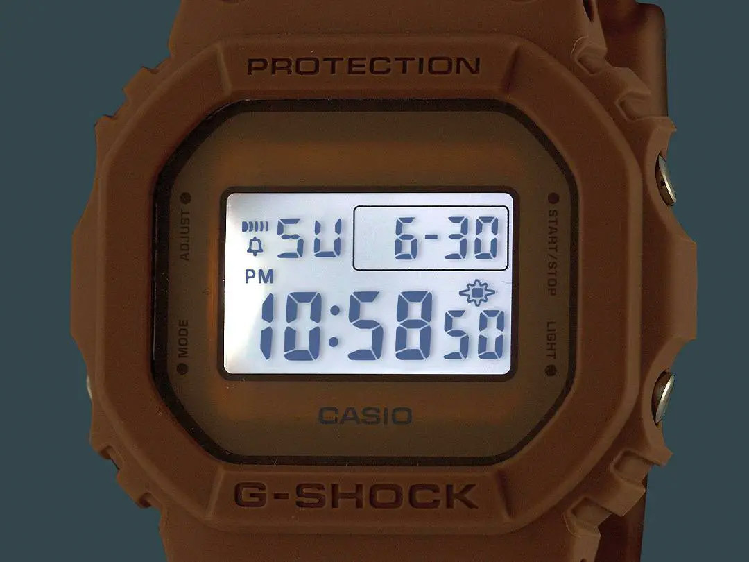 Casio DW-5600NC-5E