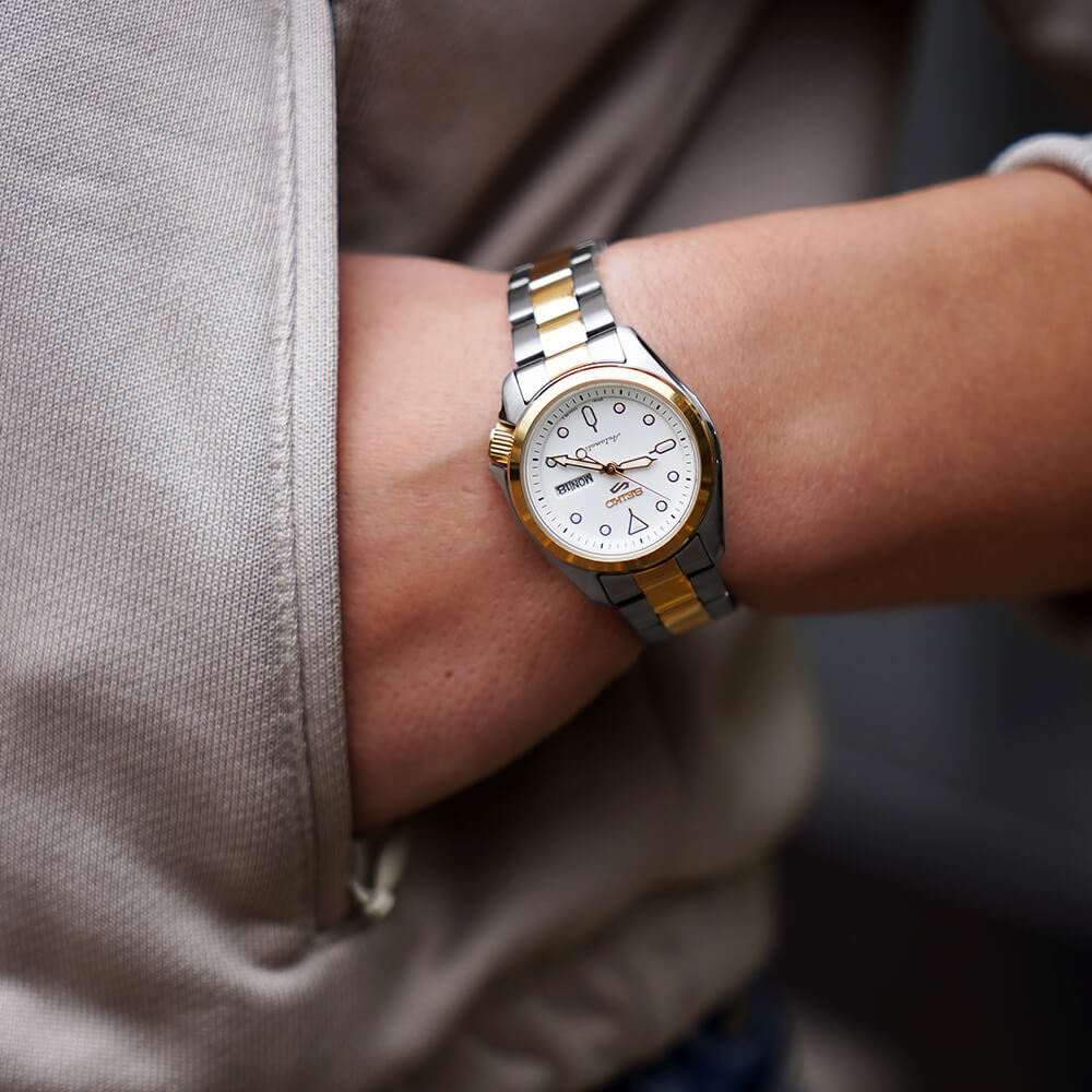 Seiko SRE004K1
