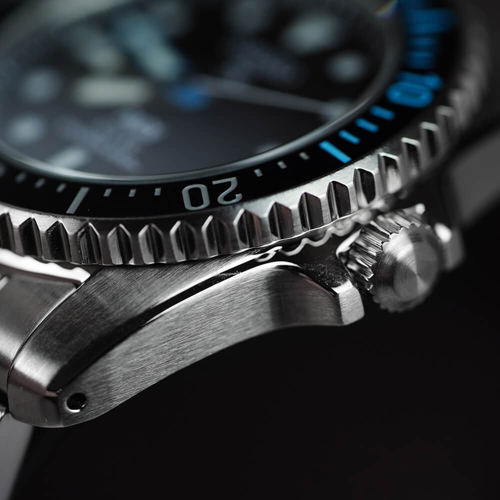 Seiko SNE575P1