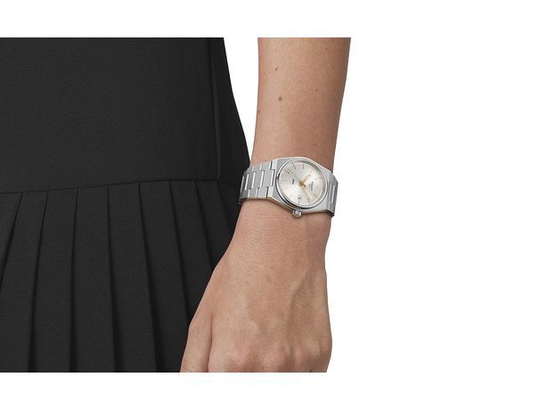Tissot T137.210.11.031.00