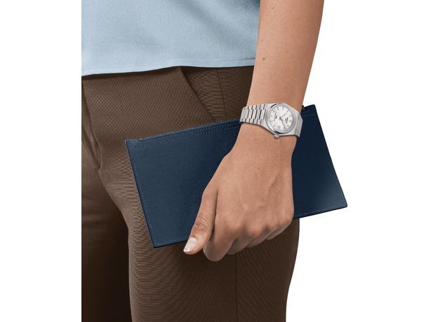 Tissot T137.207.11.111.00