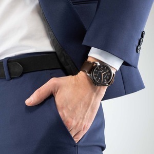 Citizen AW7057-18H
