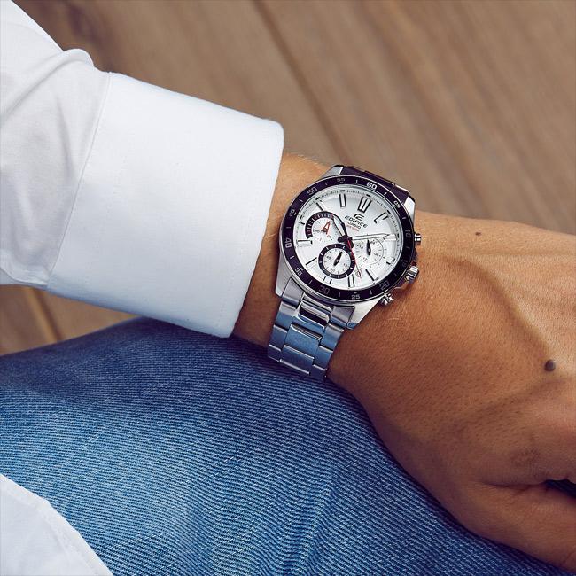 Casio EFV-570D-7AVUEF
