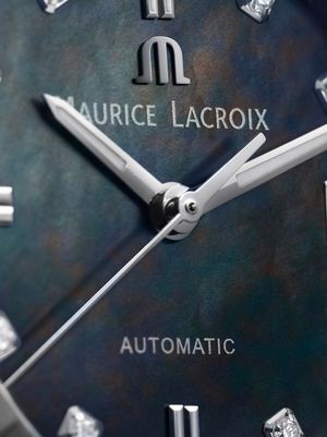 Maurice lacroix AI6006-SS002-370-1